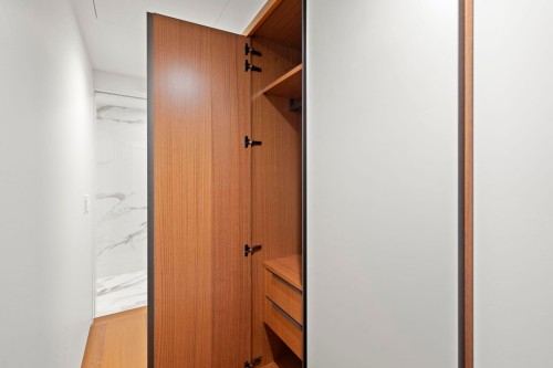 703-1033 Nelson Street, Vancouver, BC 