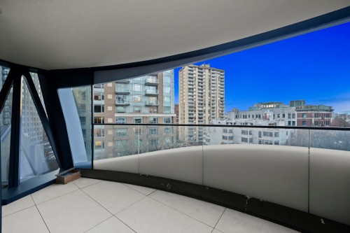 703-1033 Nelson Street, Vancouver, BC 