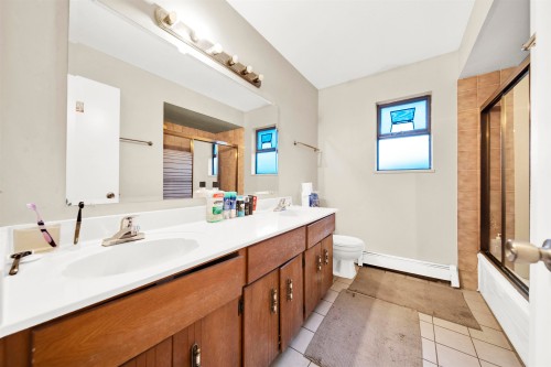 7893 Cumberland Street, Burnaby, BC 