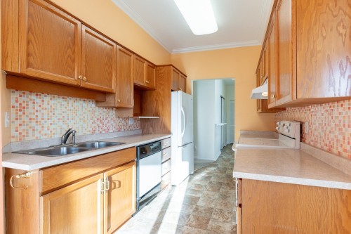 401-25 Richmond Street, New Westminster, BC 