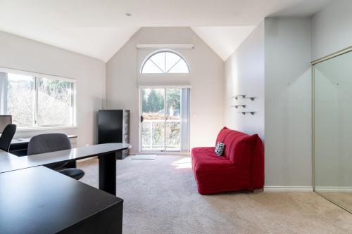 401-25 Richmond Street, New Westminster, BC 