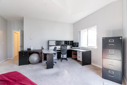 401-25 Richmond Street, New Westminster, BC 