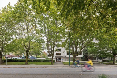 301-1995 Beach Avenue, Vancouver, BC 