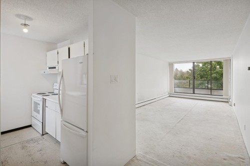 301-1995 Beach Avenue, Vancouver, BC 