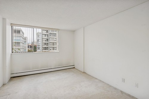 301-1995 Beach Avenue, Vancouver, BC 