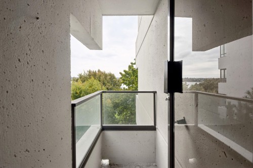 301-1995 Beach Avenue, Vancouver, BC 