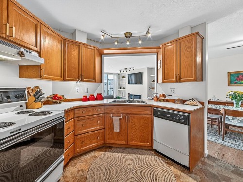 402-68 Richmond Street, New Westminster, BC 