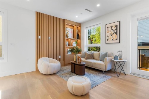 2-1243 Nootka Street, Vancouver, BC 