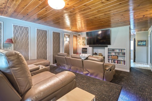 6241 Sechelt Inlet Road, Sechelt, BC 