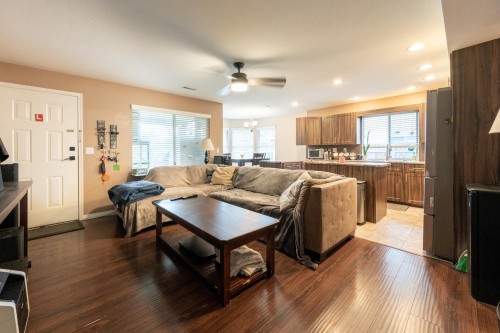 102 Viscount Place, New Westminster, BC 