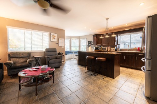 102 Viscount Place, New Westminster, BC 