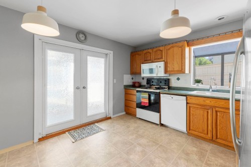 171 Edward Crescent, Port Moody, BC 