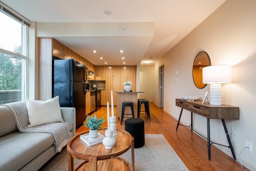 401-9262 University Crescent, Burnaby, BC 