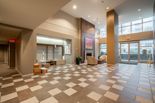 401-9262 University Crescent, Burnaby, BC 