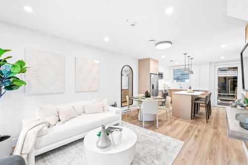 131-2250 1St Avenue E, Vancouver, BC 