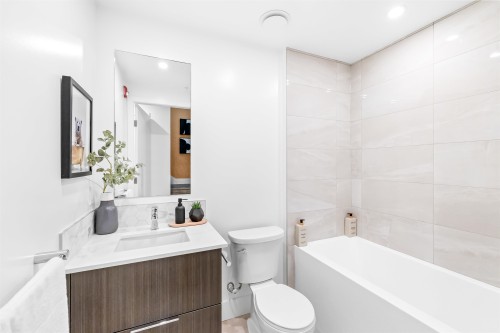 1732 Templeton Drive, Vancouver, BC 