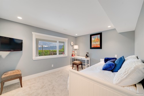 920 Barber Street, Port Moody, BC 