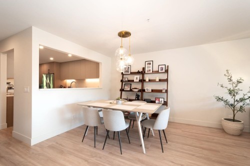 403-1050 Bowron Court, North Vancouver, BC 