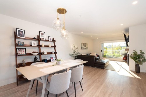 403-1050 Bowron Court, North Vancouver, BC 