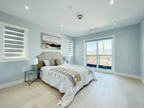 3275 20Th Avenue E, Vancouver, BC 