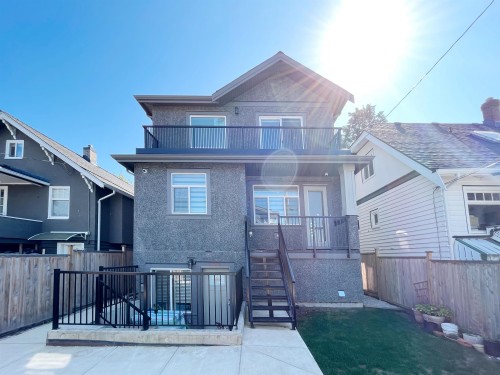 3275 20Th Avenue E, Vancouver, BC 