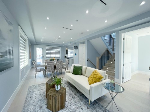 3275 20Th Avenue E, Vancouver, BC 