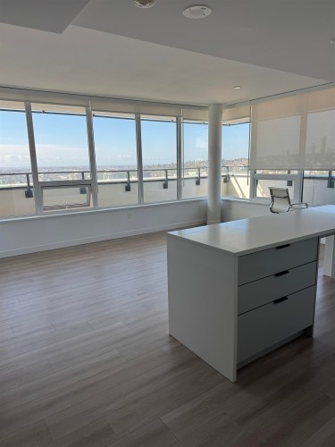 2801-823 Carnarvon Street, New Westminster, BC 