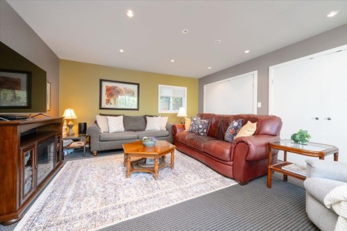 2864 Bushnell Place, North Vancouver, BC 