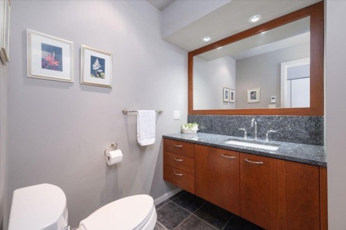 2864 Bushnell Place, North Vancouver, BC 