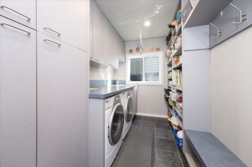 2864 Bushnell Place, North Vancouver, BC 