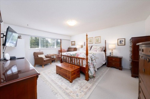 2864 Bushnell Place, North Vancouver, BC 