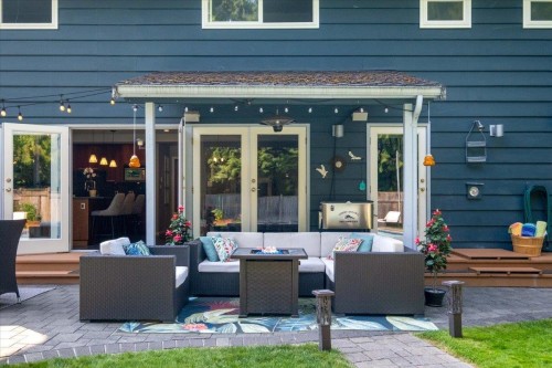 2864 Bushnell Place, North Vancouver, BC 