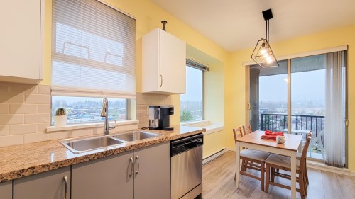 417-4728 Dawson Street, Burnaby, BC 