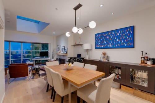 402-2216 3Rd Avenue W, Vancouver, BC 