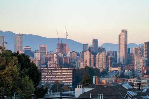 402-2216 3Rd Avenue W, Vancouver, BC 