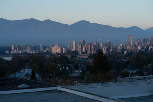 402-2216 3Rd Avenue W, Vancouver, BC 