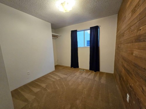 1214 Nestor St, Coquitlam, BC 