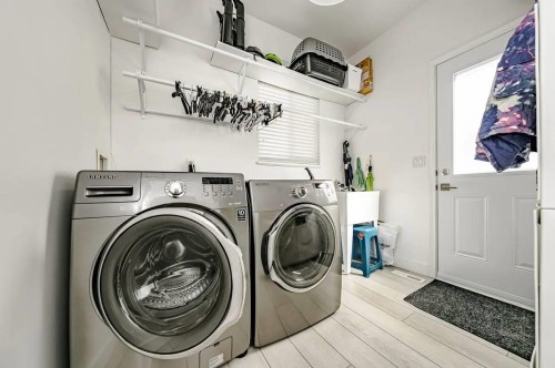 1214 Nestor St, Coquitlam, BC 