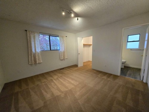 1214 Nestor St, Coquitlam, BC 