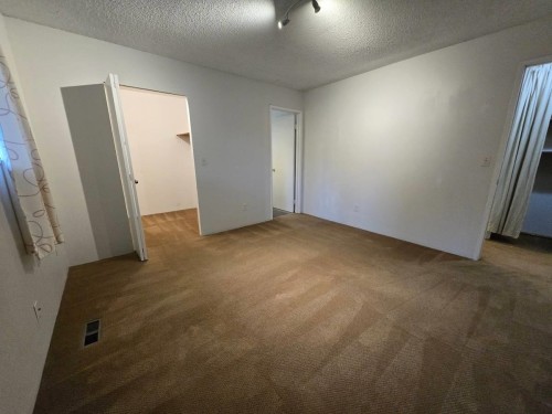 1214 Nestor St, Coquitlam, BC 