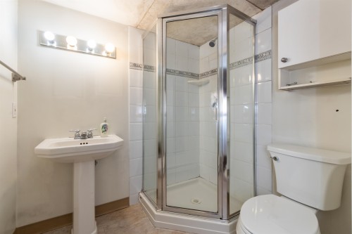 1945 45Th Avenue W, Vancouver, BC 