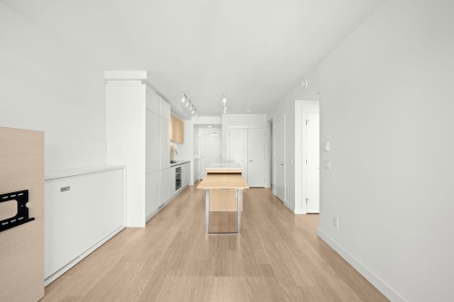 3401-657 Whiting Way, Coquitlam, BC 