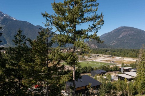 7677 Cerulean Drive, Pemberton, BC 