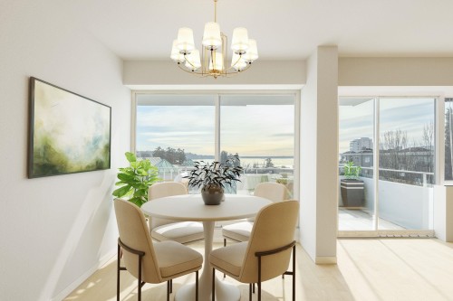 203-1730 Duchess Avenue, West Vancouver, BC 