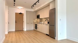 308-3015 Murray Street  Port Moody, BC V3H 1X3