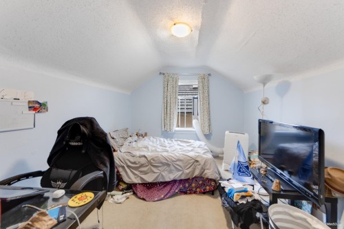 4358 Victoria Drive, Vancouver, BC 