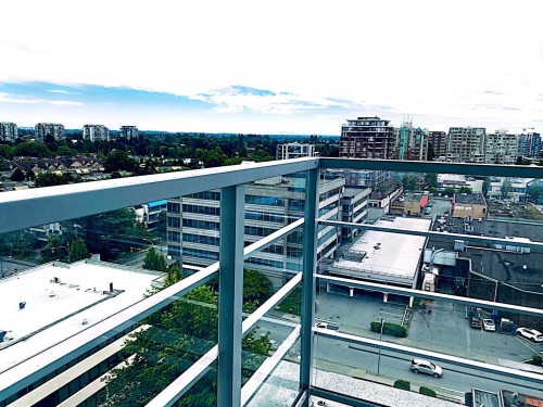 1605-8288 Lansdowne Road, Richmond, BC 