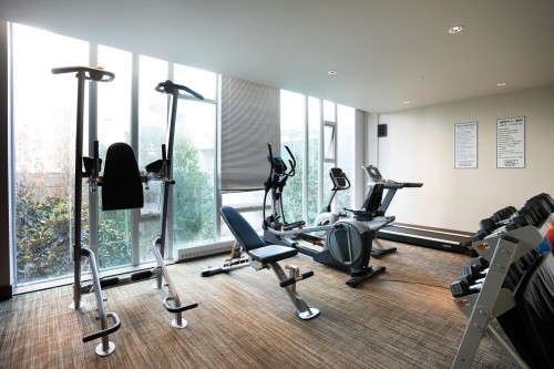 1605-8288 Lansdowne Road, Richmond, BC 