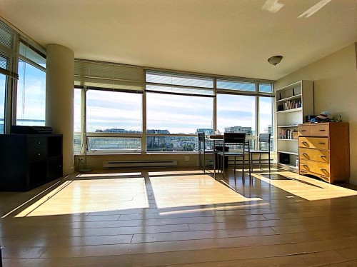 1605-8288 Lansdowne Road, Richmond, BC 