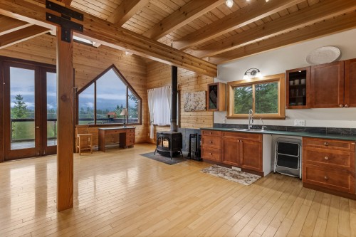 3492 Blackwater Road, D'Arcy, BC 